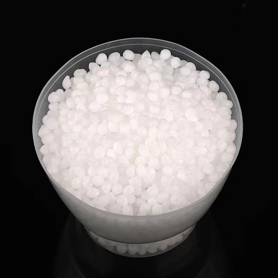 Άσπρη έρευνα χημικό Polycaprolactone σβόλων CAS 24980-41-4 με τη γρήγορη παράδοση
